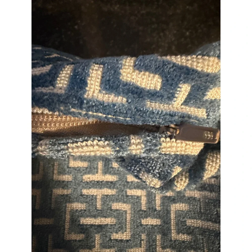SCHUMACHER Fabric White Geometric Greek Key L Pillow Lumbar Set of 2 16x12 New